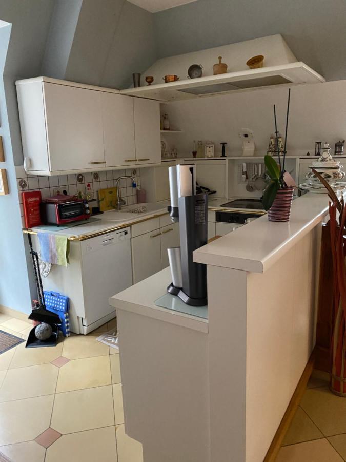 Ferienwohnung Meintzinger フリッケンハウゼン・アム・マイン エクステリア 写真